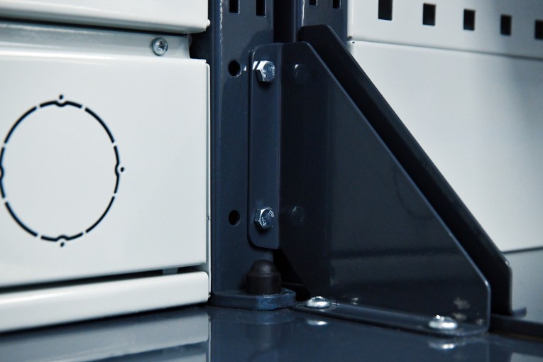 Верстак FBK 205.45.4-1 купить в Верстак FBK 205.45.4-1 купить в