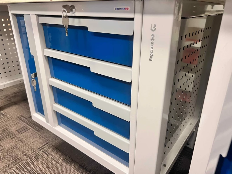 Стол-верстак Craft 1402.S7L5.4-1 купить в Стол-верстак Craft 1402.S7L5.4-1 купить в