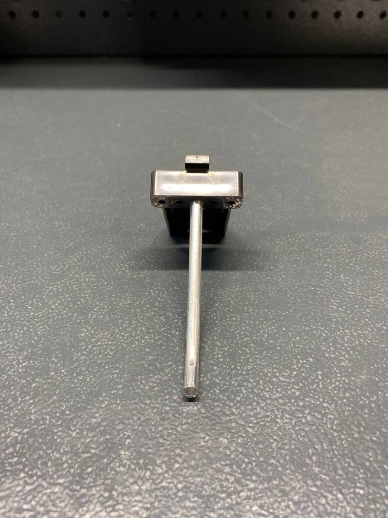 Крючок 100 мм купить в Крючок 100 мм купить в