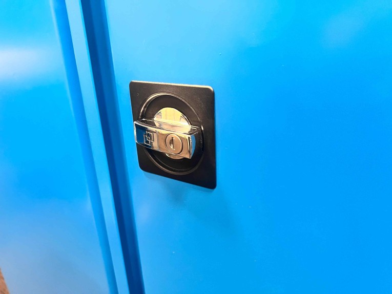 Шкаф инструментальный TNC 182.10B.2S купить в Шкаф инструментальный TNC 182.10B.2S купить в