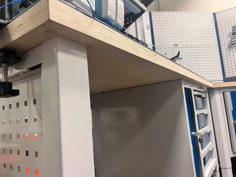 Верстак CTR 1232.S24.3-1 купить в Верстак CTR 1232.S24.3-1 купить в